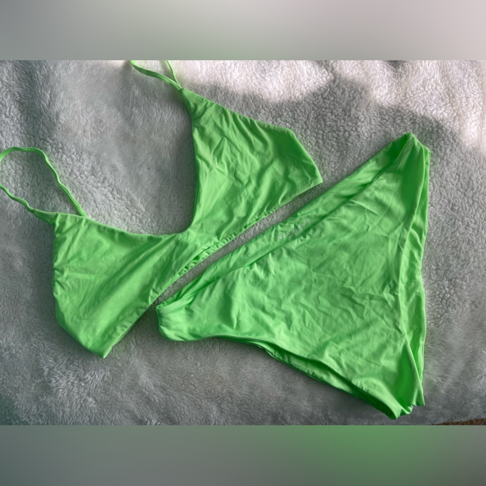 MAI Neon Green Swim set